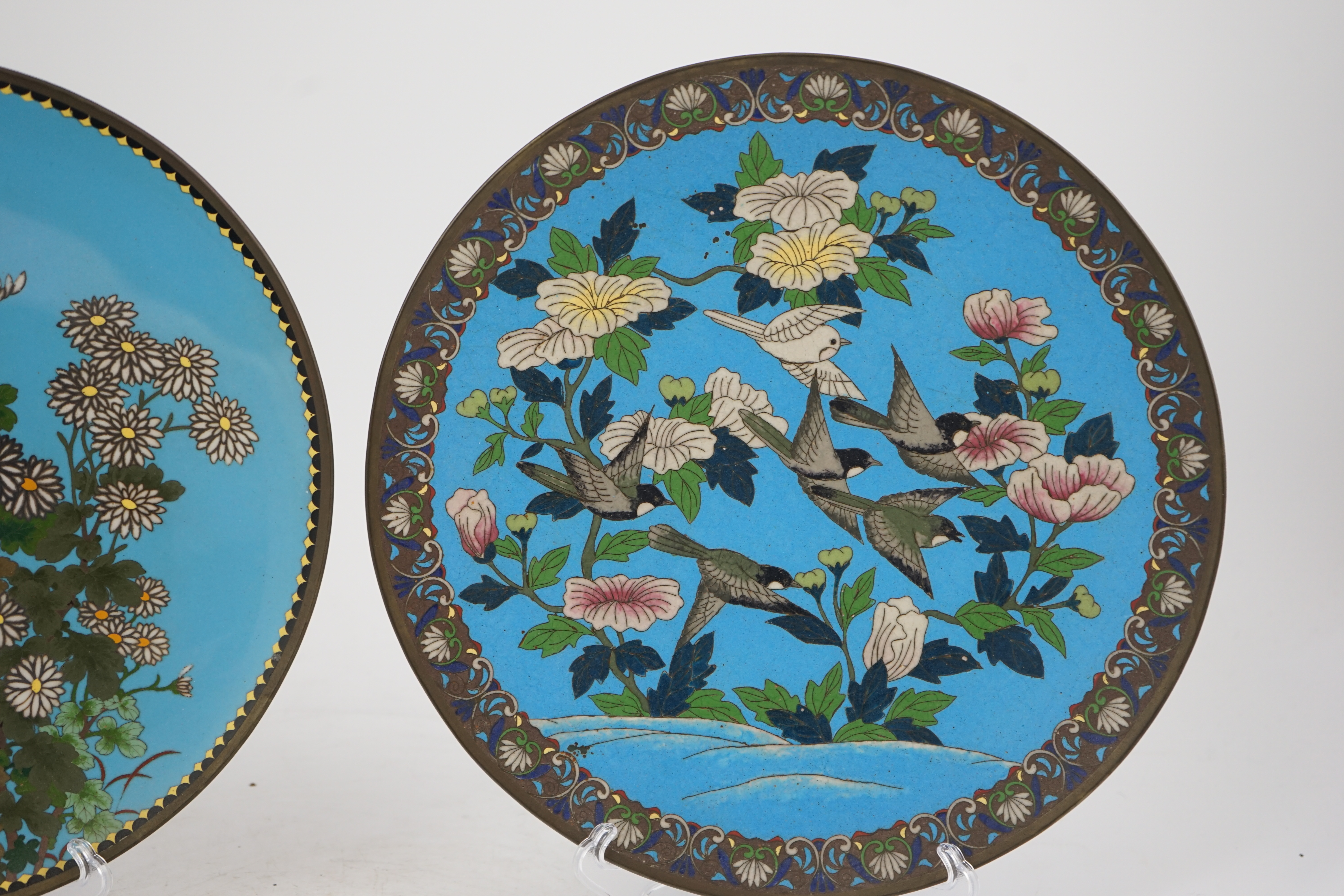 Four Japanese cloisonné polychrome enamel dishes, early 20th century